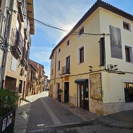 Hostal Albe Carrion De Los Condes Exterior photo