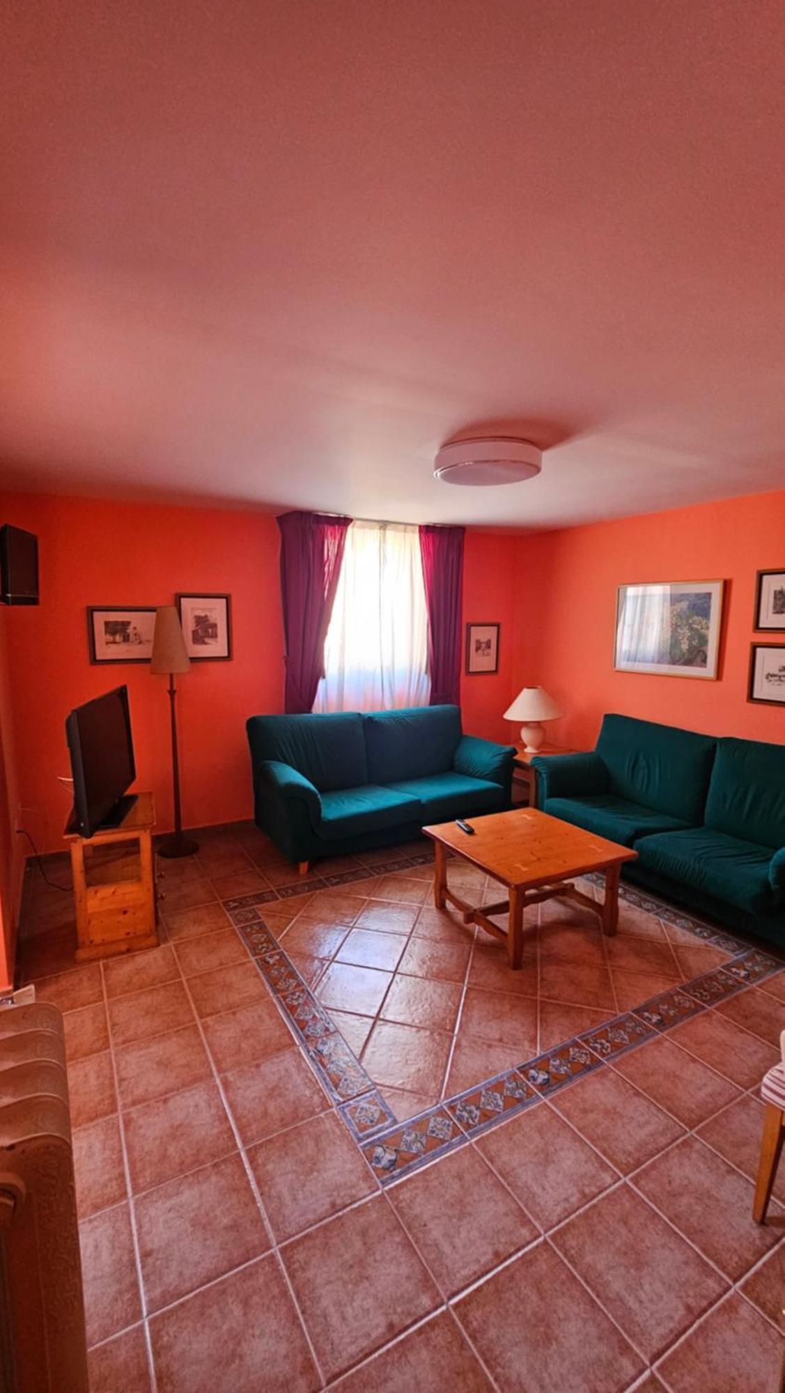 Hostal Albe Carrion De Los Condes Exterior photo